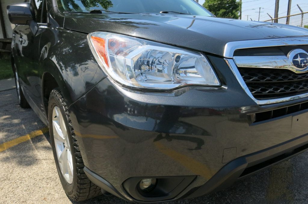 2016 Subaru Forester 2.5i Premium photo 36
