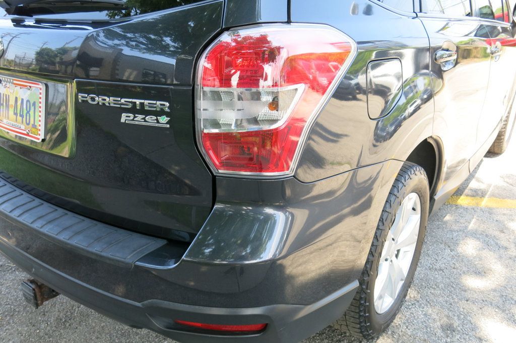 2016 Subaru Forester 2.5i Premium photo 37