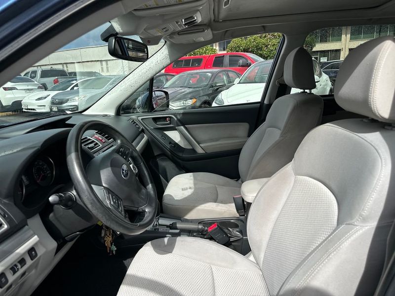 2016 Subaru Forester 4dr CVT 2.5i Premium PZEV - 23049899 - 12