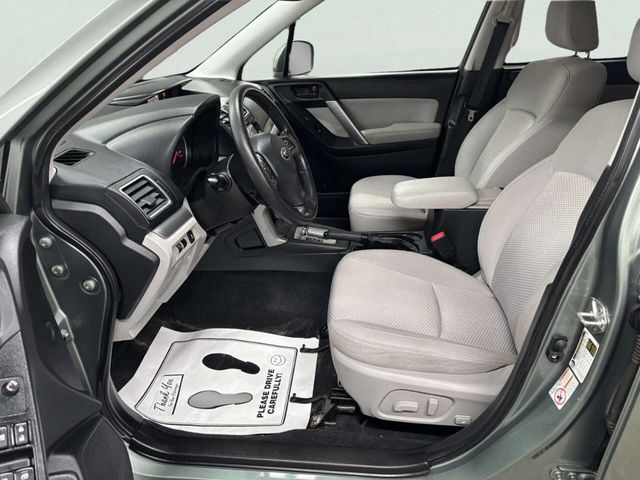 2016 Subaru Forester 4dr CVT 2.5i Premium PZEV - 23040872 - 12