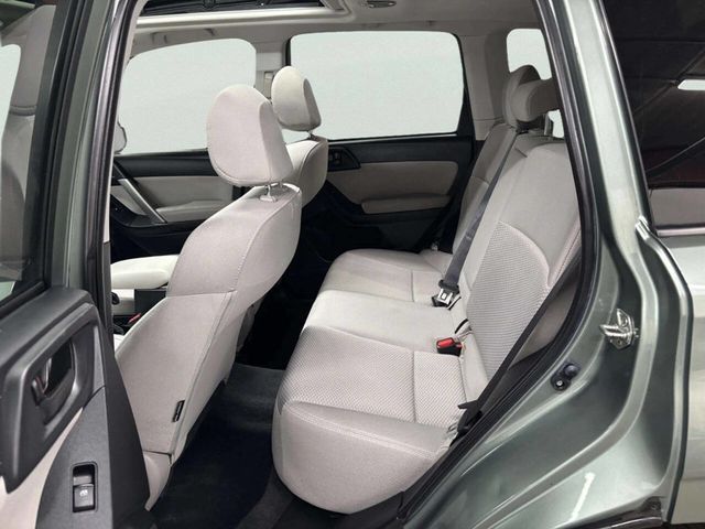 2016 Subaru Forester 4dr CVT 2.5i Premium PZEV - 23040872 - 15