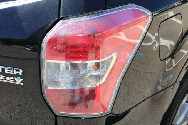 2016 Subaru Forester 4dr CVT 2.5i Premium PZEV - 23024726 - 10