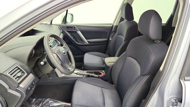 2016 Subaru Forester 4dr CVT 2.5i Premium PZEV w/ All Weather Pkg - 23035586 - 19