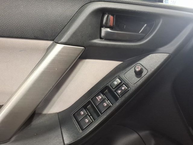2016 Subaru Forester 4dr CVT 2.5i PZEV - 23011744 - 14