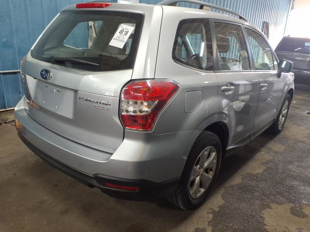 2016 Subaru Forester 4dr CVT 2.5i PZEV - 23011744 - 1