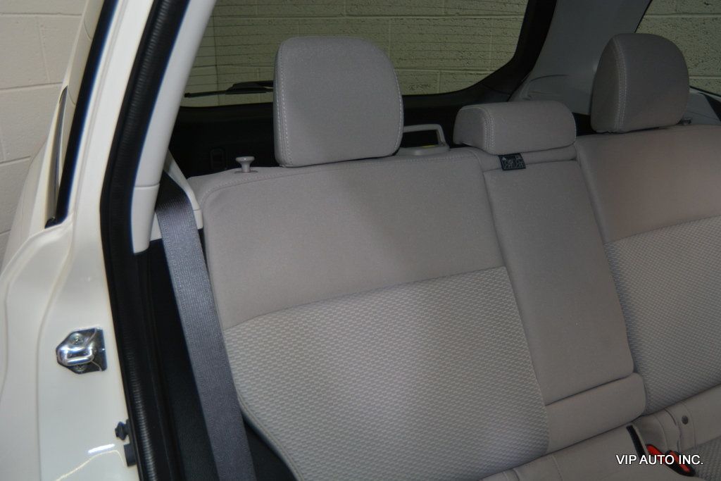 2016 Subaru Forester 4dr Manual 2.5i Premium PZEV - 22981639 - 22