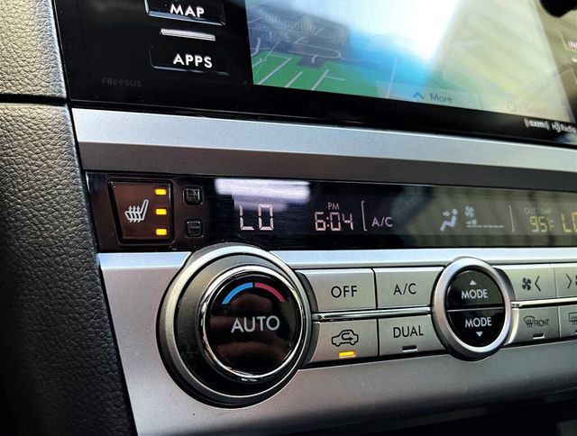 2016 Subaru Legacy 2.5i Limited AWD 4dr Sedan - 21398552 - 24