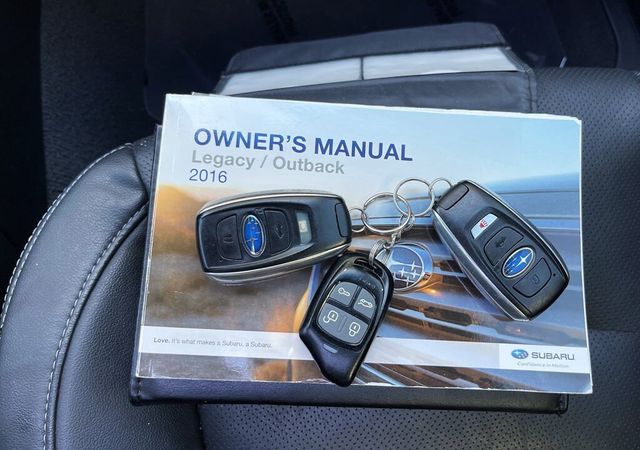 2016 Subaru Legacy 2.5i Limited AWD 4dr Sedan - 21398552 - 35