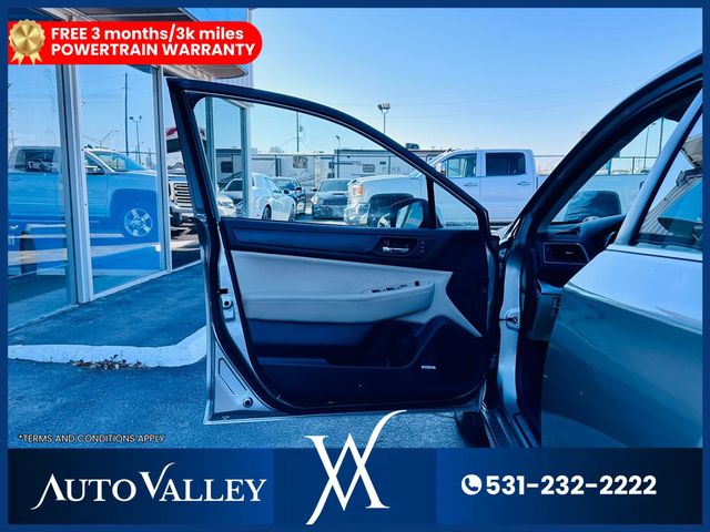 2016 Subaru Legacy 2.5i Limited Sedan 4D - 22939002 - 12