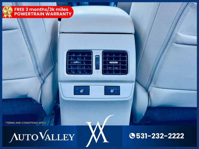 2016 Subaru Legacy 2.5i Limited Sedan 4D - 22939002 - 37