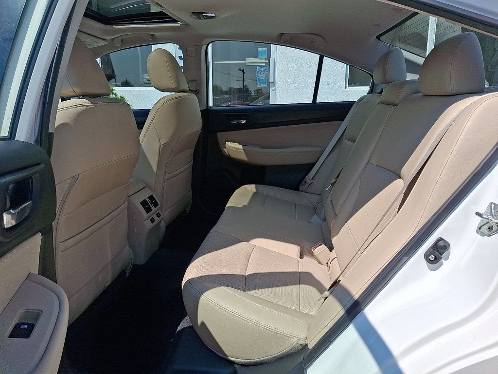 2016 Subaru Legacy 2.5i Limited photo 10