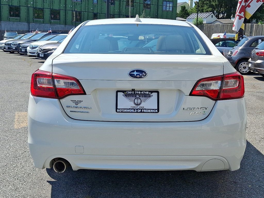 2016 Subaru Legacy 2.5i Limited photo 5