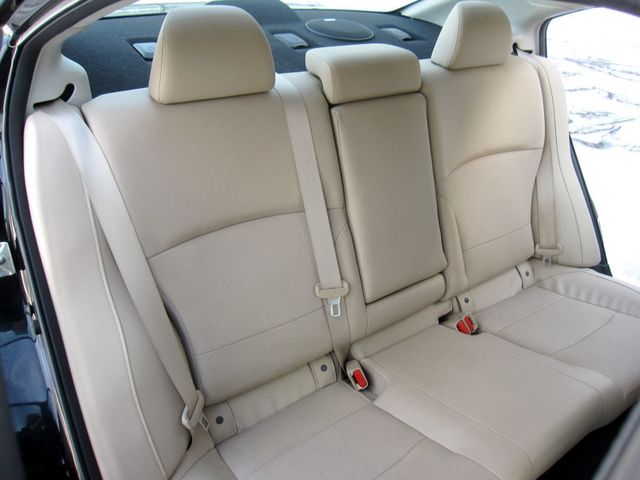 2016 Subaru Legacy 4dr Sedan 2.5i Limited PZEV - 22978816 - 29