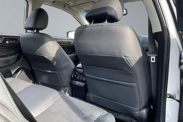 2016 Subaru Legacy 4dr Sedan 2.5i Limited PZEV - 22981466 - 15