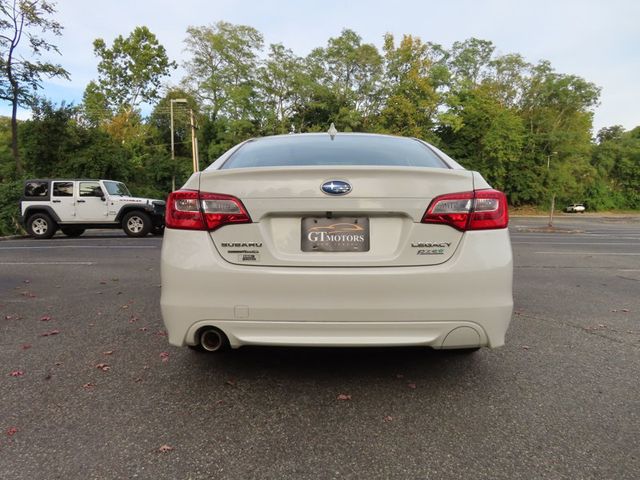 2016 Subaru Legacy 4dr Sedan 2.5i Premium PZEV - 23085966 - 14