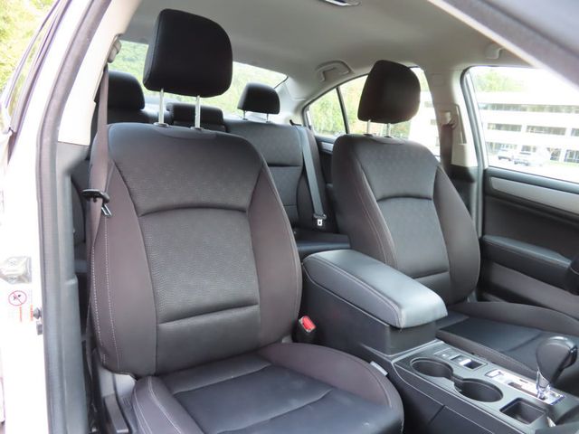 2016 Subaru Legacy 4dr Sedan 2.5i Premium PZEV - 23085966 - 25