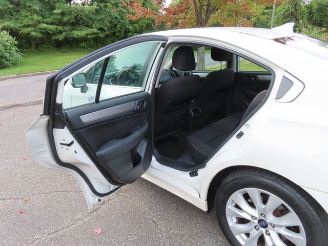 2016 Subaru Legacy 4dr Sedan 2.5i Premium PZEV - 23085966 - 29