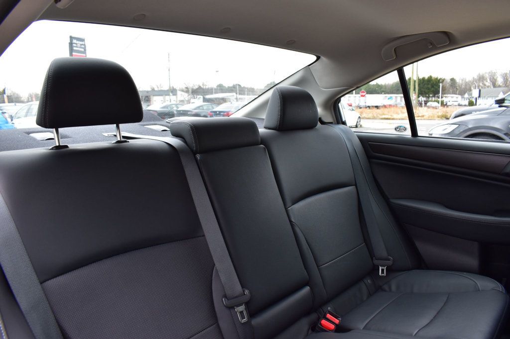 2016 Subaru Legacy 4dr Sedan 3.6R Limited - 22986941 - 19