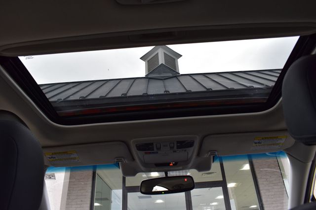 2016 Subaru Legacy 4dr Sedan 3.6R Limited - 22986941 - 38