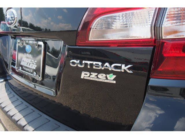 2016 Subaru Outback  - 18325641 - 17