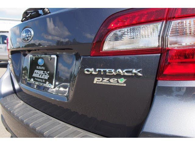 2016 Subaru Outback 4dr Wagon 2.5i Limited PZEV - 18319265 - 3