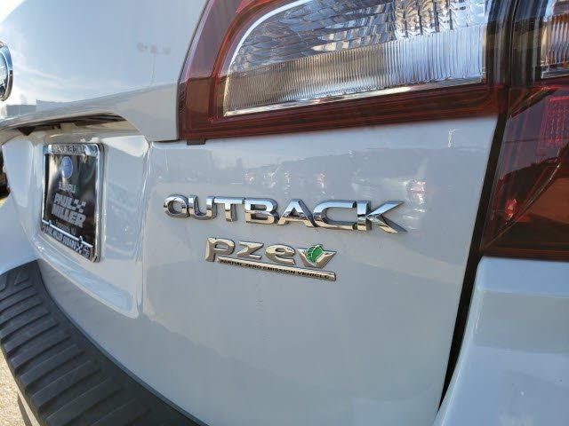 2016 Subaru Outback 4dr Wagon 2.5i Limited PZEV - 18325645 - 13