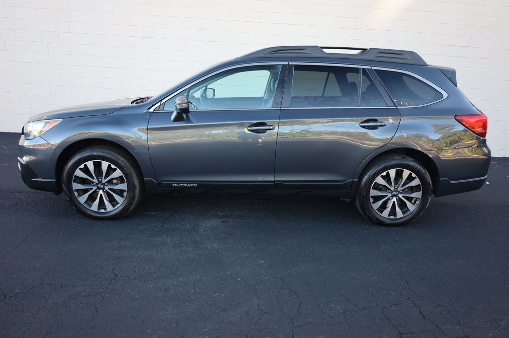 2016 Subaru Outback 2.5i Limited photo 2