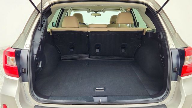 2016 Subaru Outback 4dr Wagon H4 Automatic 2.5i Premium PZEV - 23100837 - 19