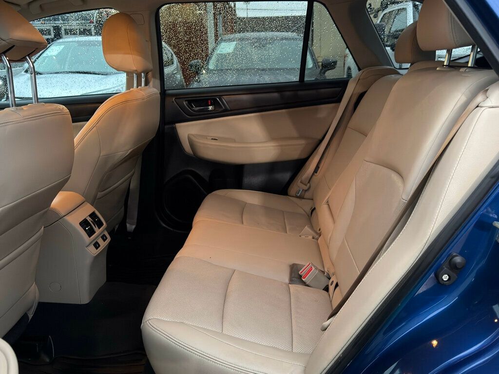 2016 Subaru Outback 4dr Wagon H6 Automatic 3.6R Limited - 22970410 - 19