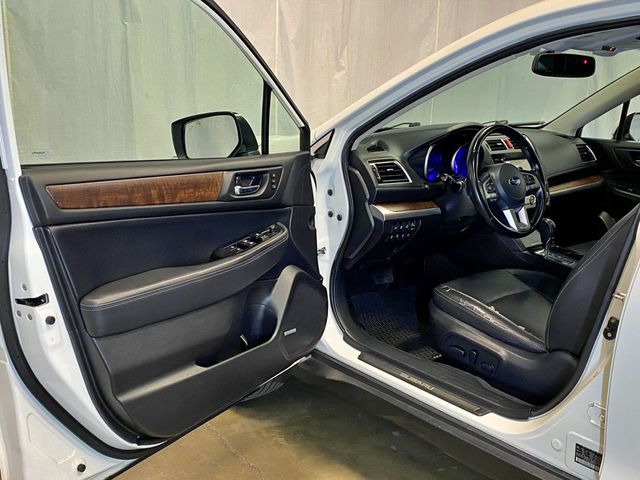 2016 Subaru Outback 4dr Wagon H6 Automatic 3.6R Limited - 23026264 - 17