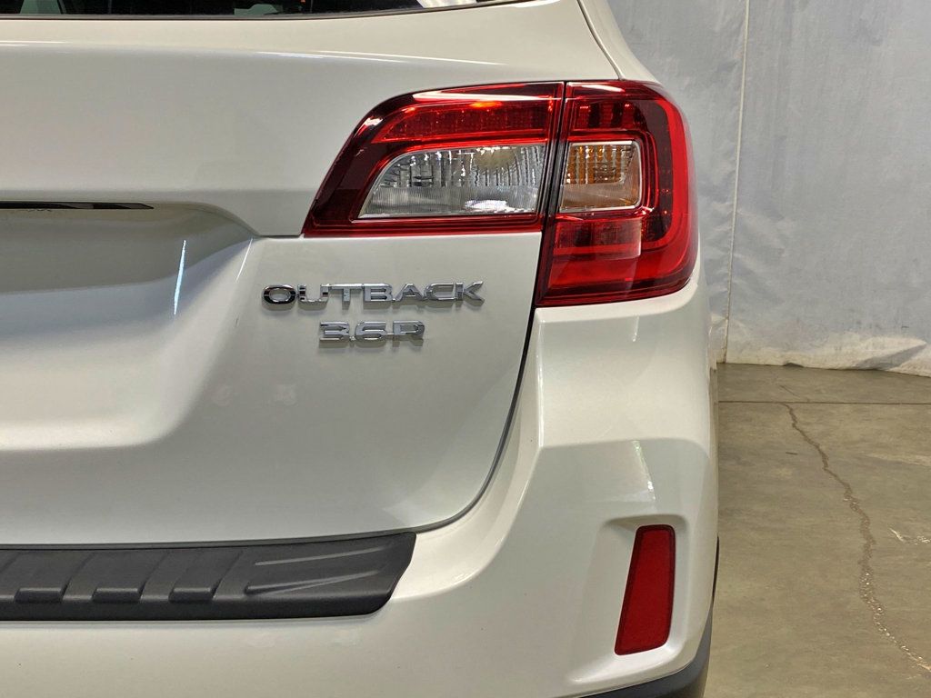 2016 Subaru Outback 4dr Wagon H6 Automatic 3.6R Limited - 23026264 - 7