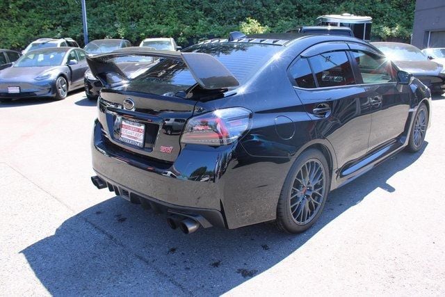 2016 Subaru WRX STI photo 3