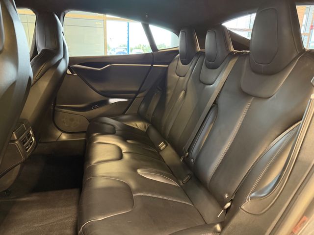2016 Tesla Model S  - 23075750 - 20
