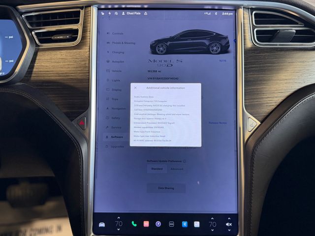 2016 Tesla Model S  - 23075750 - 32