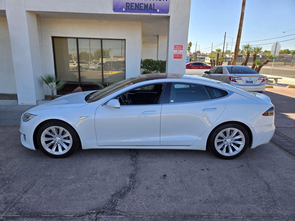 2016 Tesla Model S photo 2