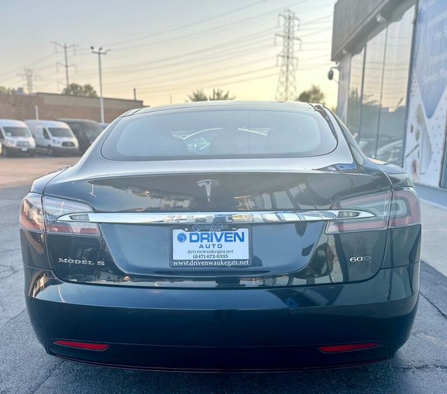 2016 Tesla Model S 2016.5 4dr Sedan AWD 75D - 22585533 - 25