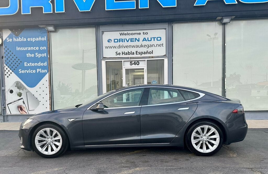 2016 Tesla Model S 2016.5 4dr Sedan AWD 75D - 22594785 - 36