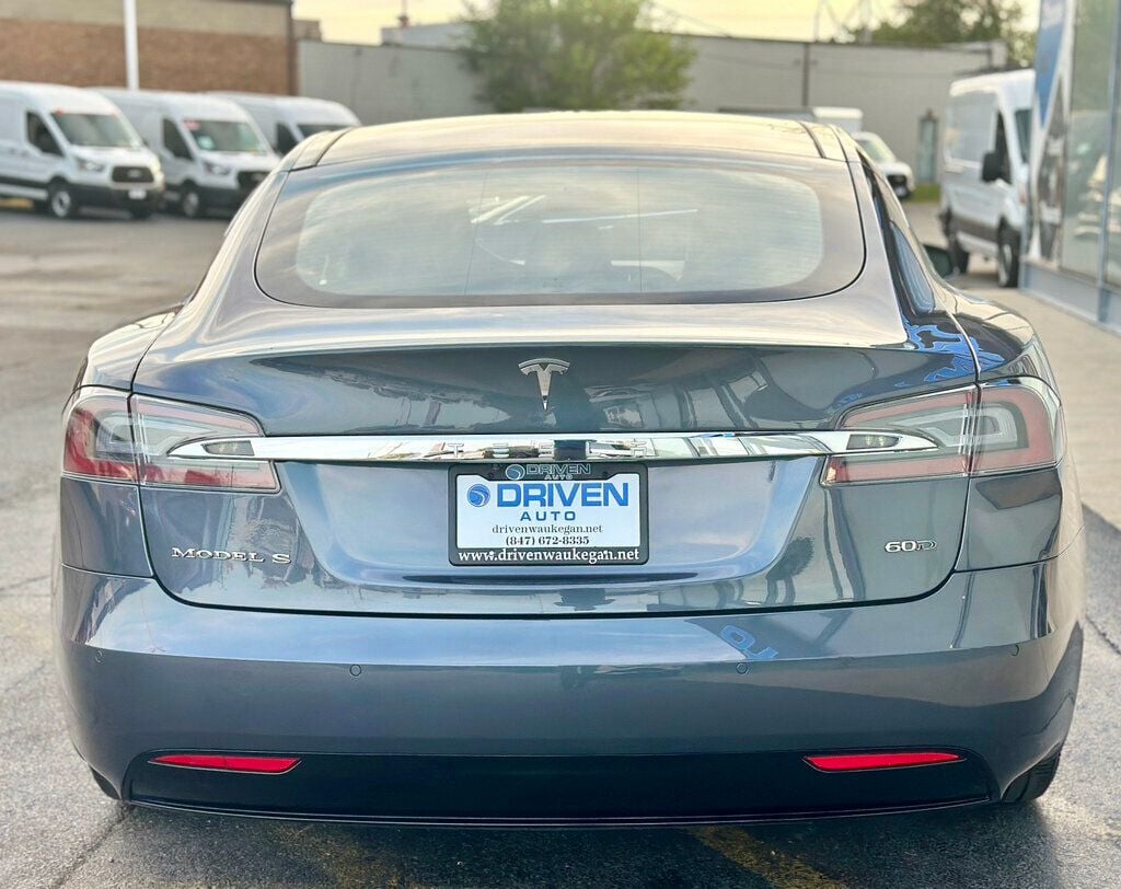 2016 Tesla Model S 2016.5 4dr Sedan AWD 75D - 22594785 - 3