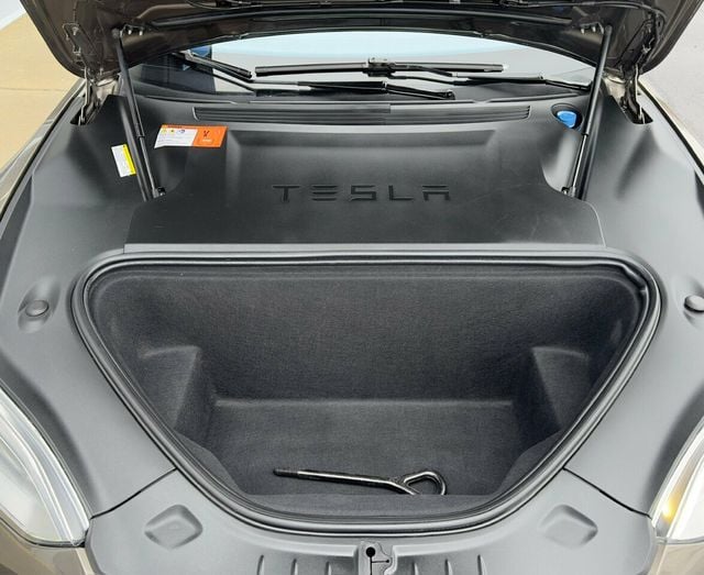 2016 Tesla Model S 2016.5 4dr Sedan AWD 90D - 22255484 - 10