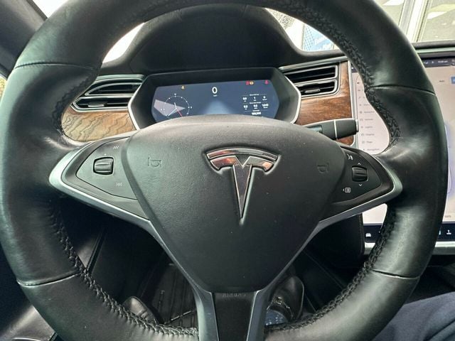 2016 Tesla Model S 2016.5 4dr Sedan AWD 90D - 22255484 - 18