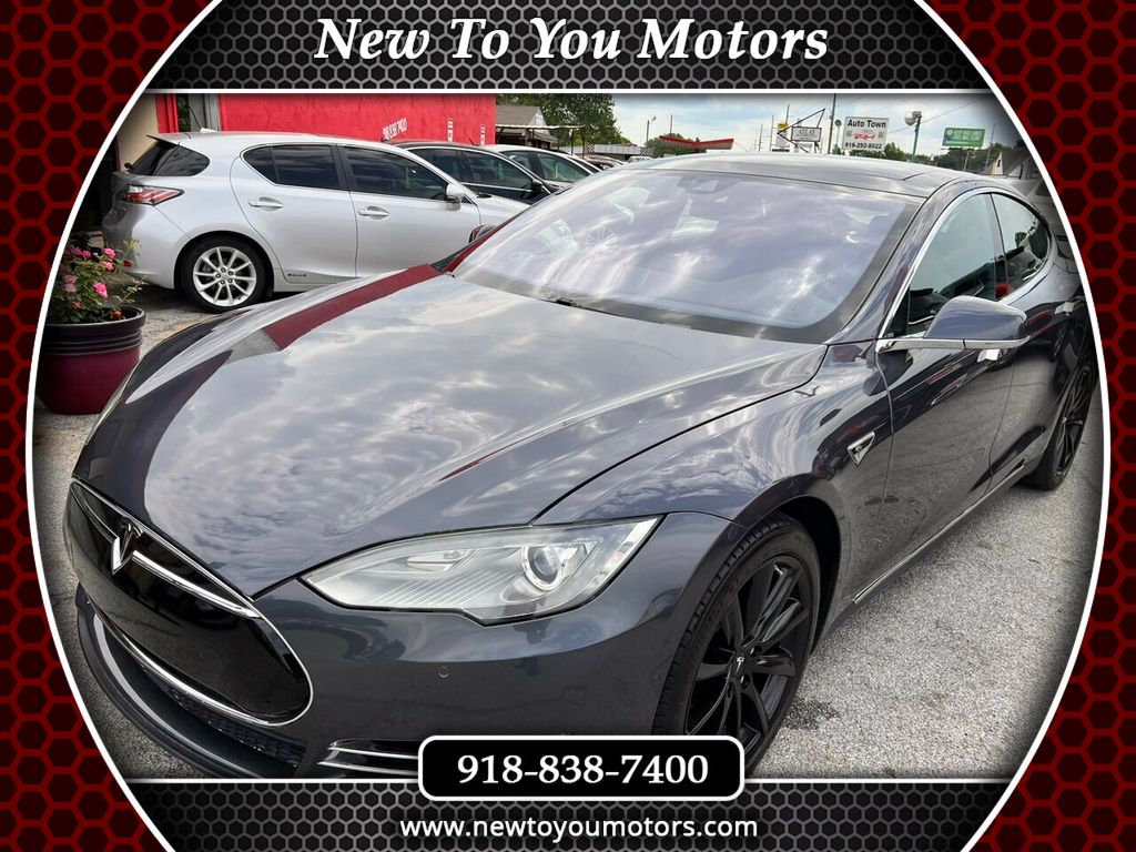 2016 Tesla Model S 2016.5 4dr Sedan RWD 70 kWh Battery - 21964581 | Video 1