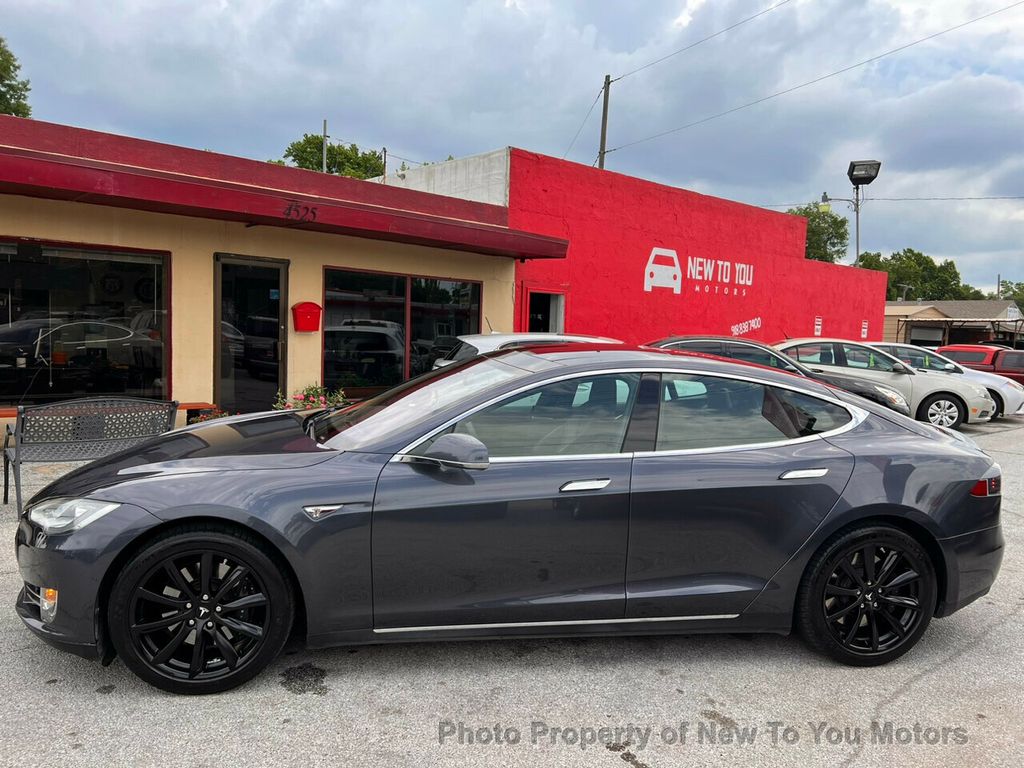 2016 Tesla Model S 70 photo 15