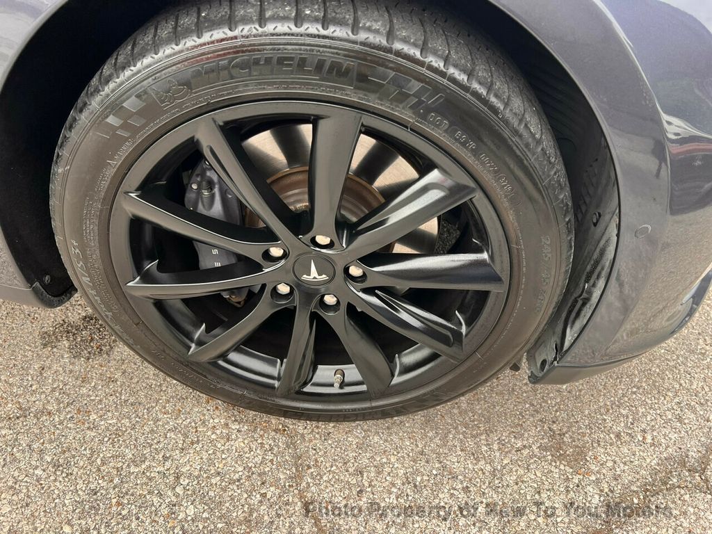2016 Tesla Model S 70 photo 22