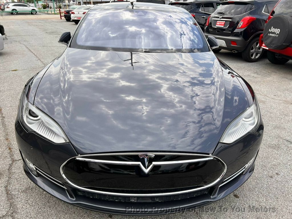 2016 Tesla Model S 70 photo 7