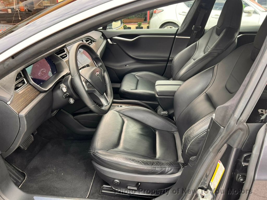 2016 Tesla Model S 70 photo 9