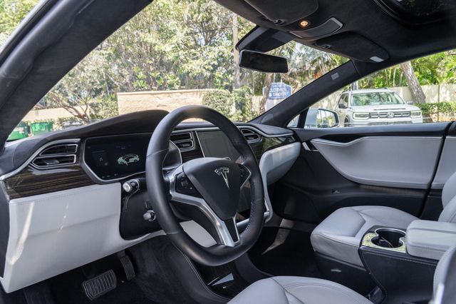 2016 Tesla Model S 4dr Sedan AWD 85D - 23018981 - 14