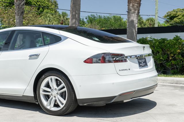 2016 Tesla Model S 4dr Sedan AWD 85D - 23018981 - 4