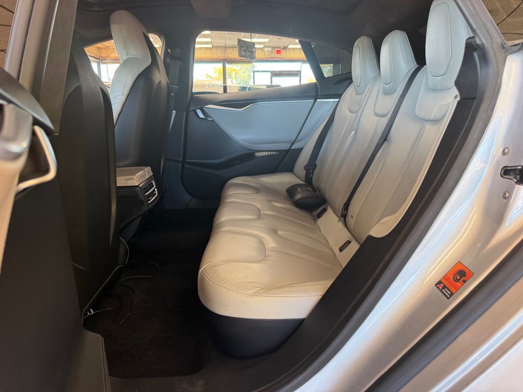 2016 Tesla Model S 4dr Sedan AWD 90D - 23097085 - 16