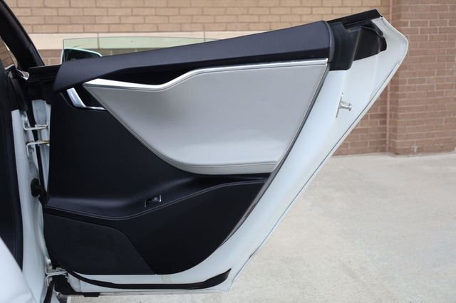 2016 Tesla Model S 75 - 23079331 - 23