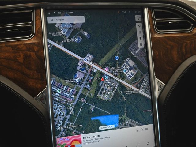 2016 Tesla Model S 75D - 22928234 - 14